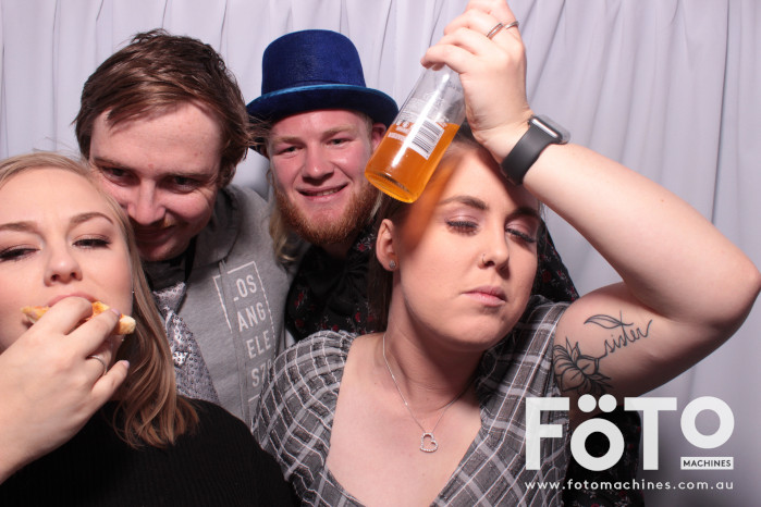 Billy's 21st | View more photos from the event at gallery.fotomachines.com.au/u/FOTOMachines/Billys-21st